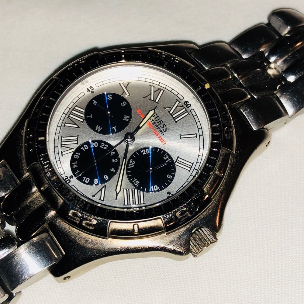 Vintage Guess Waterpro Diver Wrist Watch